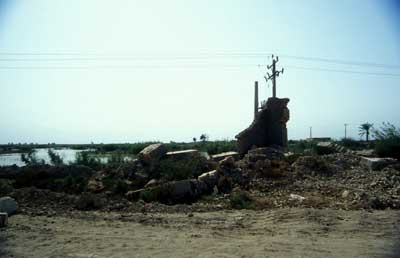 more rubble on the Iraq border